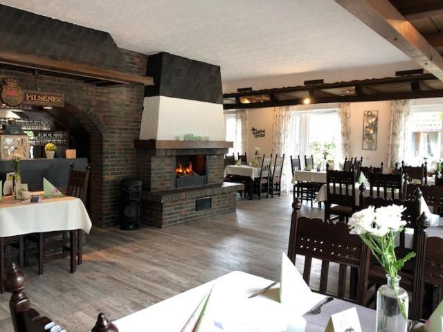 Gasthof Zum Dorfkrug Molbergen Dış mekan fotoğraf